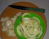 A picture of step 1 of Onion Rings.