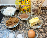 Foto del paso 1 de la receta: Cookies de chocolate con Lacasitos “sin gluten”