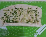 Foto langkah ke 11 dari resep Green Onion Pancake.