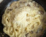 Foto langkah ke 3 dari resep Creamy Mushrooms Tagliatelle 😋👍.