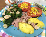 Foto del paso 3 de la receta: Brócoli con pavo, tomate, patata y gambas