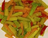 Foto langkah ke 4 dari resep Sayur acar timun.