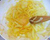 Foto del paso 6 de la receta: Dorada al horno con langostinos macerados y patatas guisadas