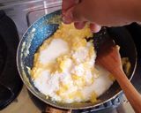 Foto langkah ke 6 dari resep Buttermilk Scrambled Egg.