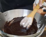 A picture of step 5 of Chocolate Salami.