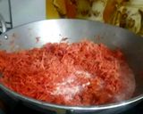 A picture of step 3 of Carrot Halwa.