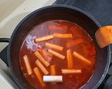 Foto langkah ke 5 dari resep Tteokbokki 떡볶이 | Ganjang & Gochujang Halal.