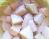 A picture of step 1 of Alu bharhiya.