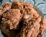 Foto langkah ke 1 dari resep Ayam saus telur asin.