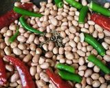 A picture of step 1 of Peanut and Roasted gram dal chutney.