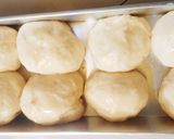 Foto langkah ke 4 dari resep Roti Tawar lembut & kenyal.