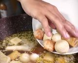 Foto langkah ke 3 dari resep Ocean in a Bowl (Seafood Hotpot).