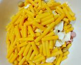 Foto del passaggio 13 della ricetta Insalata di pasta ricca estiva