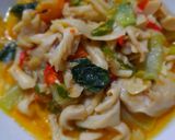 Foto langkah ke 5 dari resep Jamur Tiram Tumis sederhana.