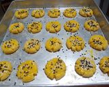 Foto langkah ke 3 dari resep Chui Kao So Cookies.