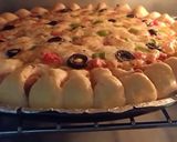 A picture of step 4 of Spicy Chicken Chunks Pizza 🍕🍕.