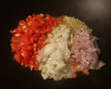 Foto del paso 3 de la receta: Wok de arroz basmati con almejas y sepias en salsa de soja