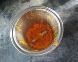 A picture of step 2 of Mango Lassi.