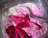 Foto langkah ke 3 dari resep Overnight Oat Dragon Fruit.
