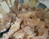 蒜苗炒牛筋的食譜步驟1照片