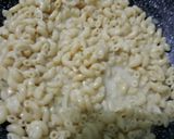 Foto langkah ke 11 dari resep Mac n cheese sederhana.