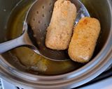 Foto del paso 5 de la receta: Palitos de muzzarella a las finas hierbas