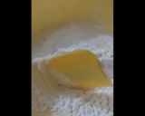 A picture of step 6 of Almond honey cake.