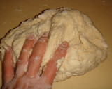Foto del paso 4 de la receta: Pizza de muzzarella y aceitunas