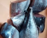 Foto langkah ke 1 dari resep 92. Tuna Kuah Merah Asam.