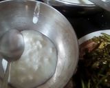 A picture of step 2 of Achari masala Bihndi.