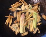 A picture of step 2 of California Farm Ginger Pork Stirfry.