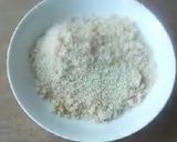 A picture of step 1 of Crispy popcorn chicken.