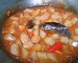 Foto langkah ke 5 dari resep Sosis Saos Asam Pedas.