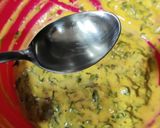 A picture of step 1 of Palak patta pakodis.