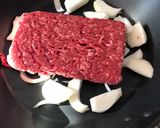 A picture of step 1 of Nacho ‘lasagne’.