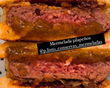 Foto del paso 9 de la receta: Burger con queso trufado, yema curada y mermelada de jalapeño