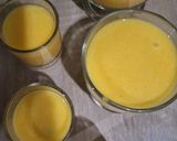 Foto langkah ke 3 dari resep Puding Susu Mangga.