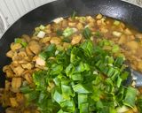 Foto langkah ke 5 dari resep Mie Yamin Ayam Jamur.
