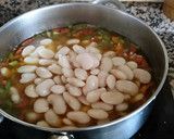Foto del paso 3 de la receta: Fabada con cerveza al estilo Mari Carmen