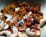 A picture of step 6 of Cauliflower Kurma.