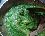 शाही आलू पालक ग्रेवी (shahi aloo palak gravy recipe in Hindi) रेसिपी चरण 4 फोटो