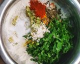 मेथी थेपला (methi thepla recipe in marathi) रेसिपी स्टेप 2 फोटो 