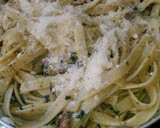 Foto del paso 3 de la receta: Pasta al pesto con espinacas y champiñones
