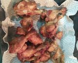 A picture of step 3 of Chicken lollipops.