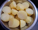 A picture of step 1 of Aloo Paratha.