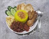 Foto langkah ke 4 dari resep Nasi Kuning Rice Cooker.