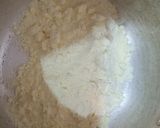 A picture of step 2 of Home made yoghurt II (greek).
