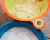 Foto langkah ke 5 dari resep Marmer Cake.