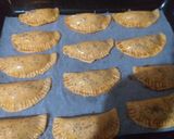 صورة لخطوة 3 من وصفة 😋 شوصون بعجينة ناجحة 😋