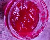 A picture of step 6 of Apple peel jam jelly.